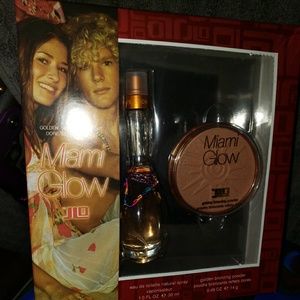 🌟Limited Edition🌟J~Lo💖Spray & Bronzer🌟